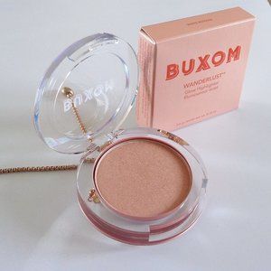 Wanderlust Glow Highlighter